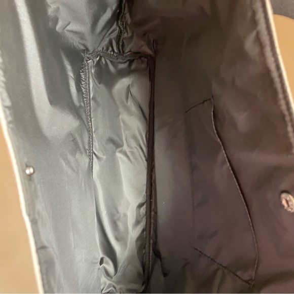 Marvellous Makeup/Beach Tote, Graphic Tote - Picture 6 of 14